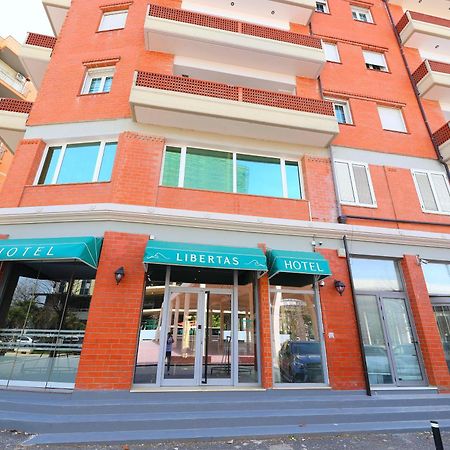 Hotel Libertas Vlorë Екстериор снимка