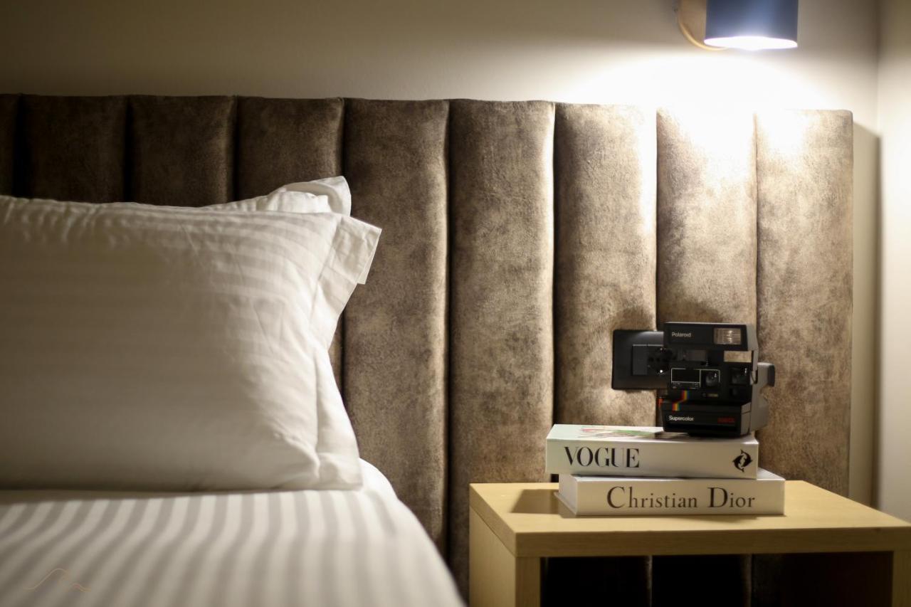 Hotel Libertas Vlorë Екстериор снимка